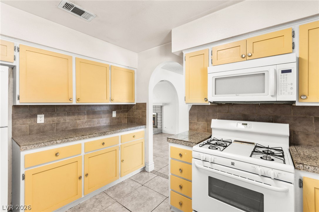 2403 Bonita Lane