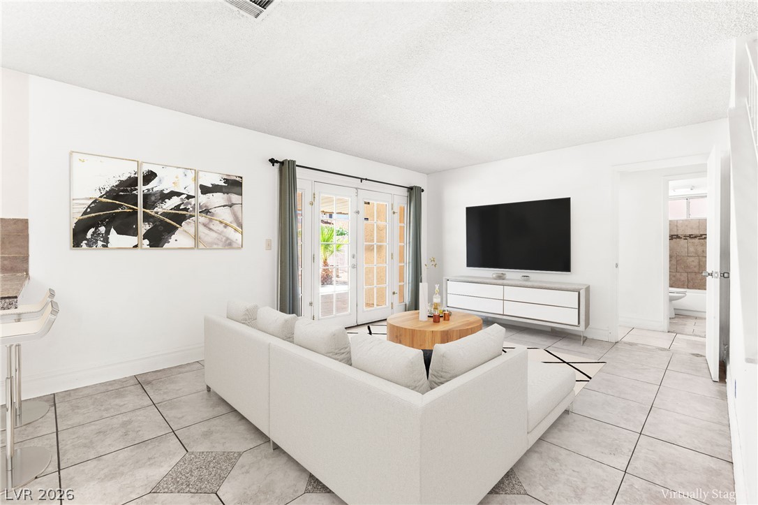 2403 Bonita Lane