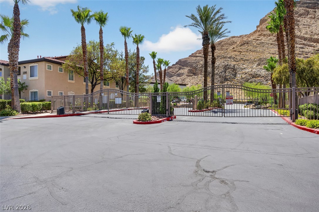 3540 Cactus Shadow Street 102