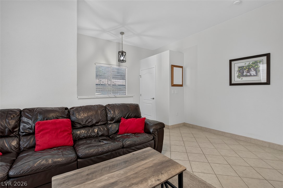 3540 Cactus Shadow Street 102