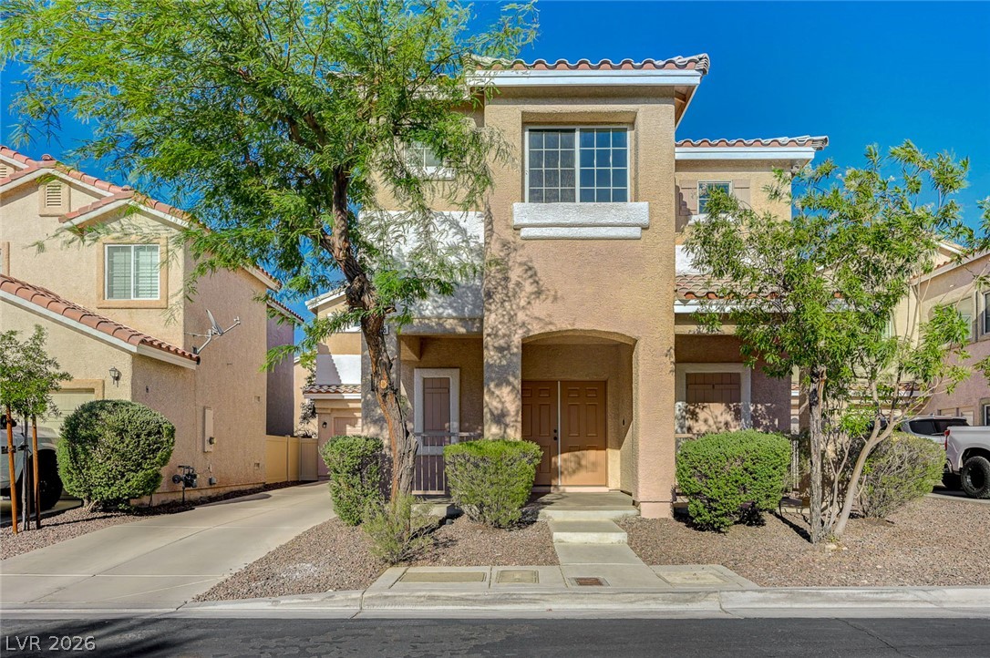 8838 Red Raven Court