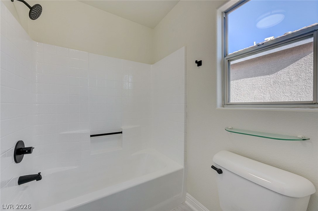8838 Red Raven Court