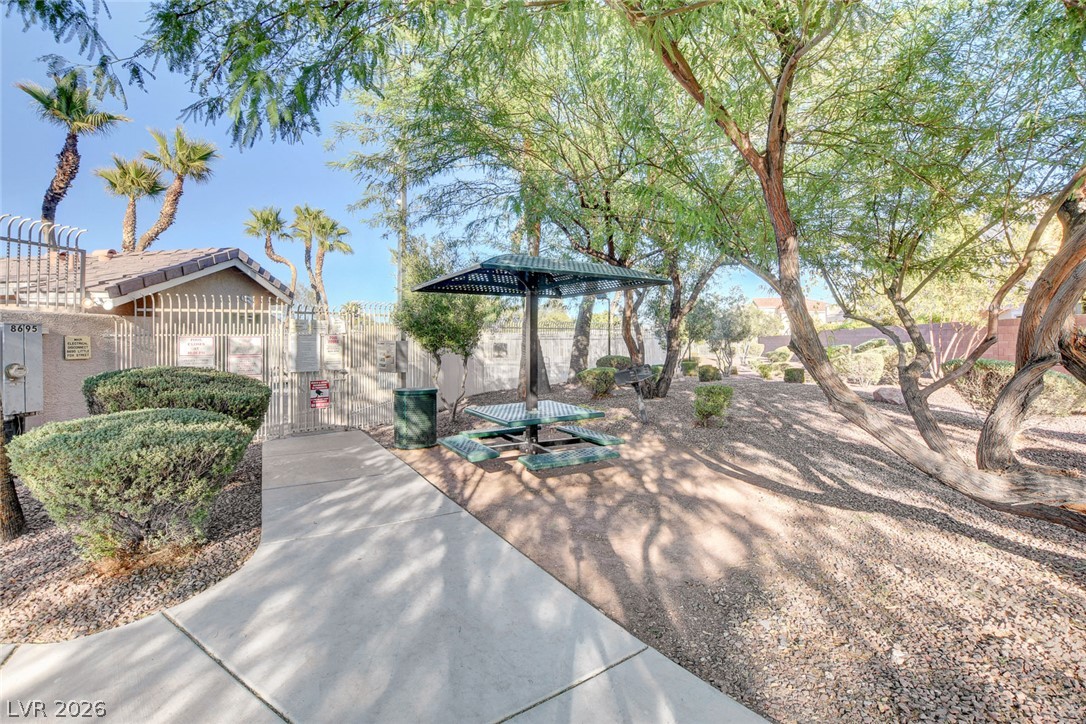 8838 Red Raven Court