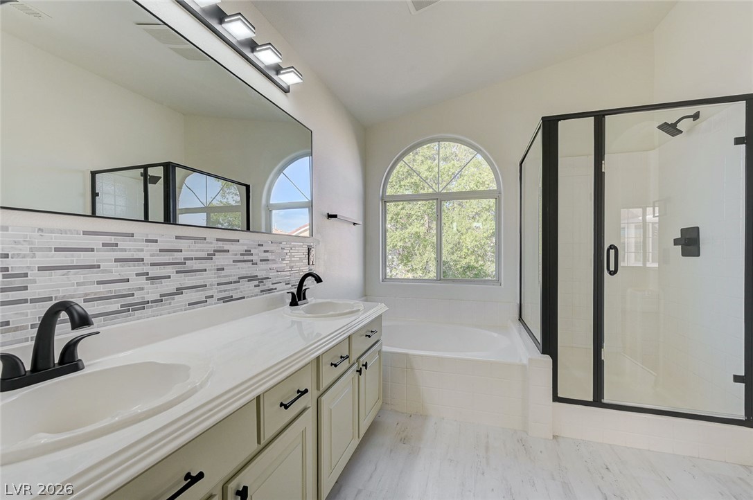 8838 Red Raven Court