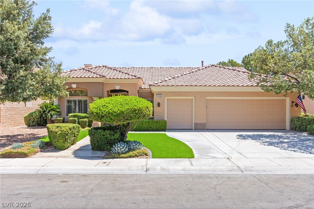 3024 Highland Falls Drive