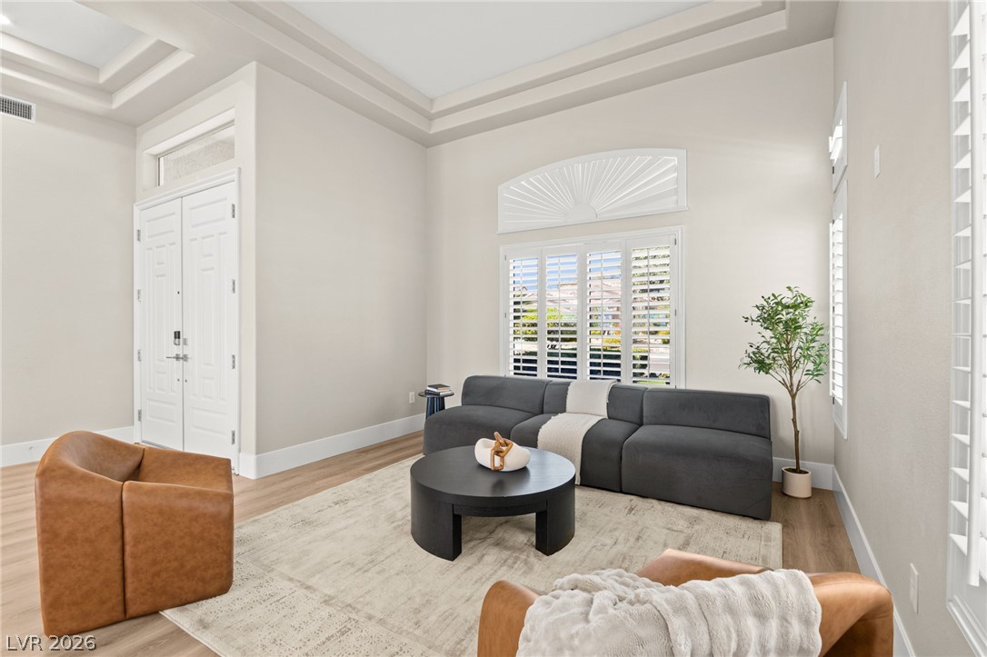 3024 Highland Falls Drive
