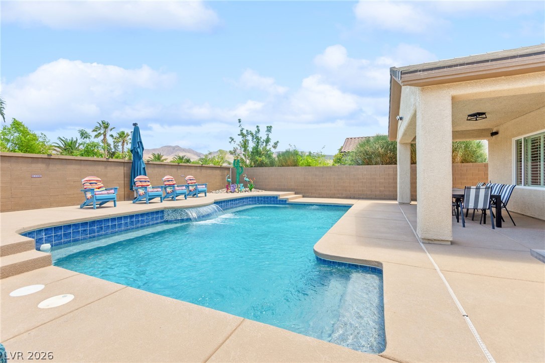 2524 Sturrock Drive