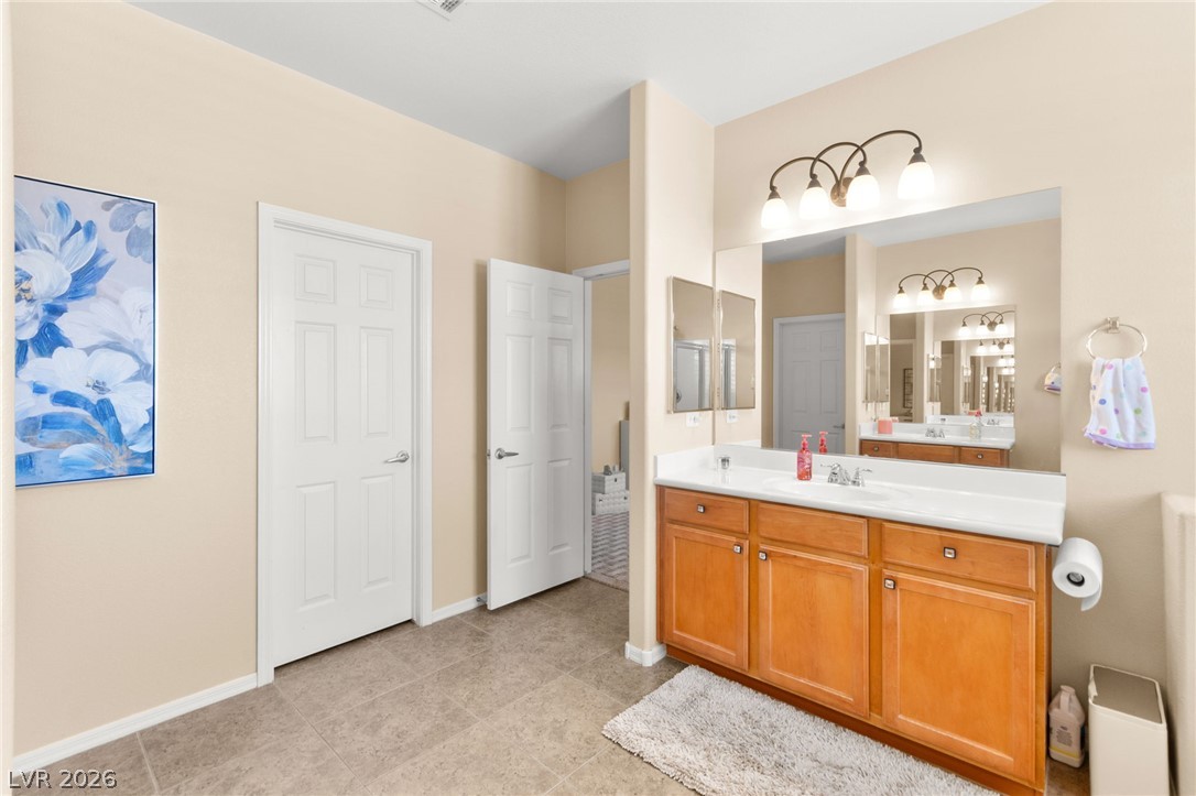 2524 Sturrock Drive