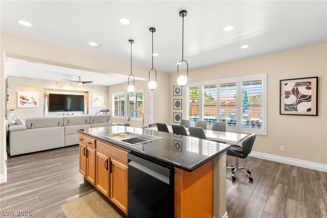 2524 Sturrock Drive