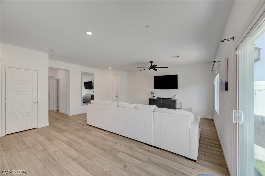 7204 North Decatur Boulevard 3