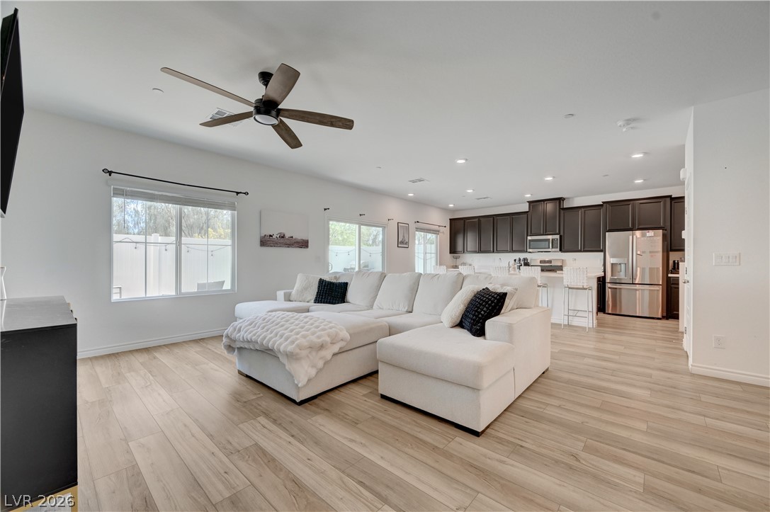 7204 North Decatur Boulevard 3