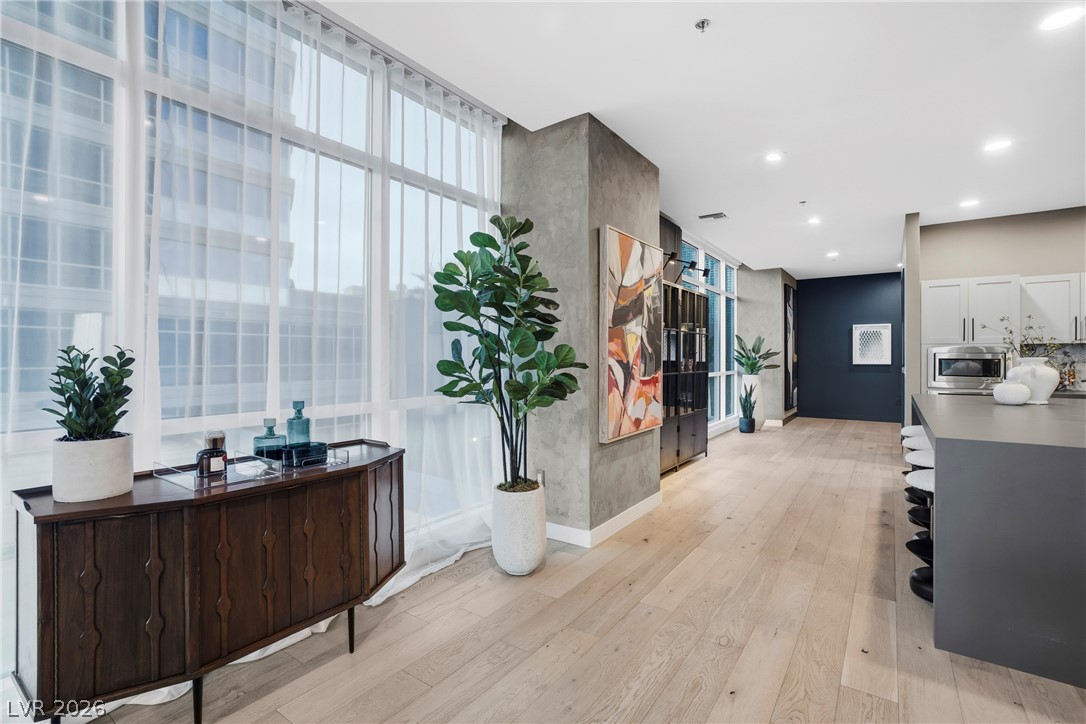 4575 Dean Martin Drive 307