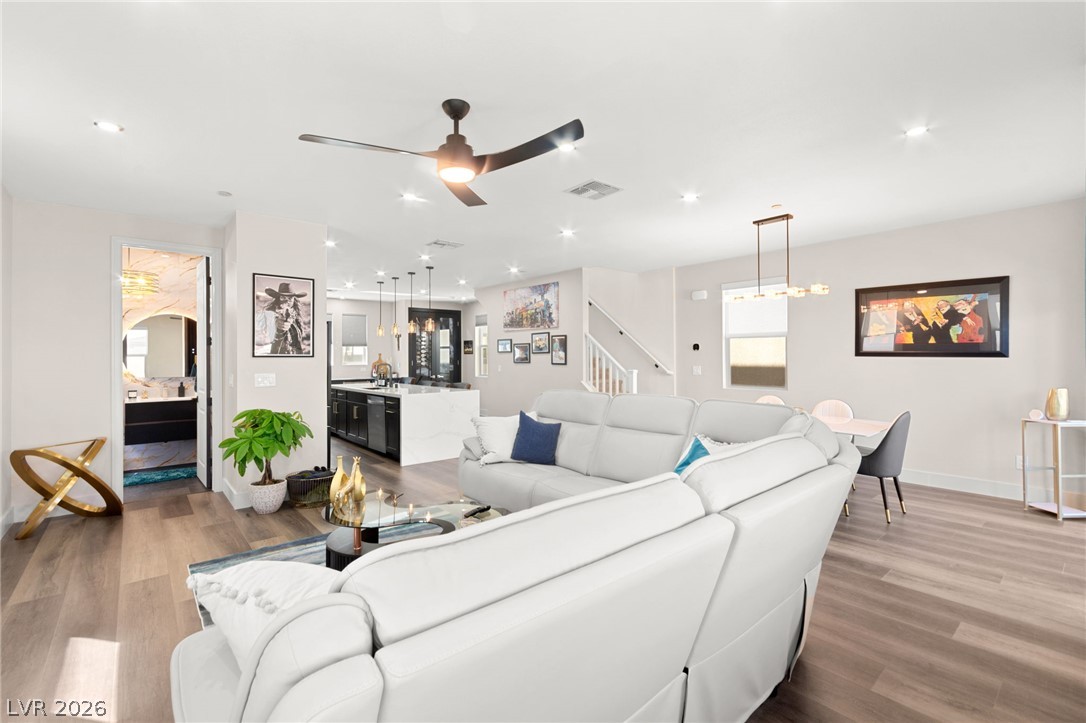 1424 Nocturnal Flight Street