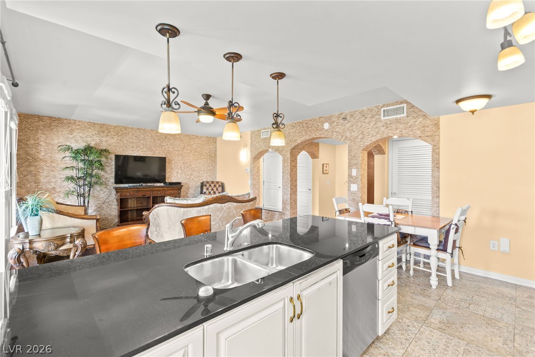 29 Montelago Boulevard 231