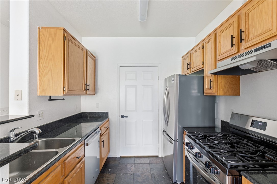 7119 South Durango Drive 105