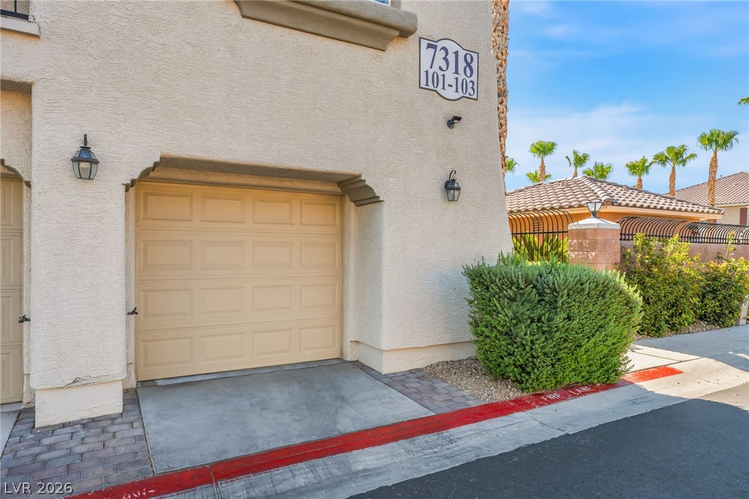 7318 Fools Gold Street 101