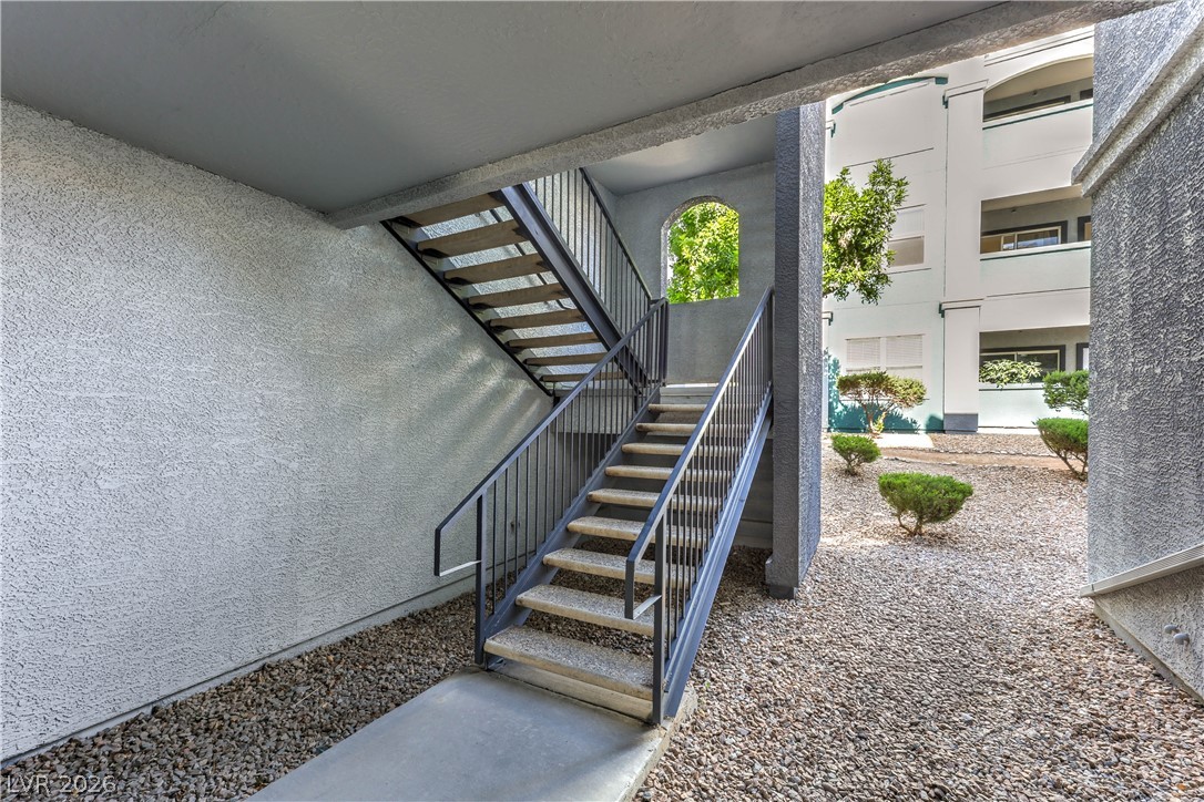 6955 North Durango Drive 2014