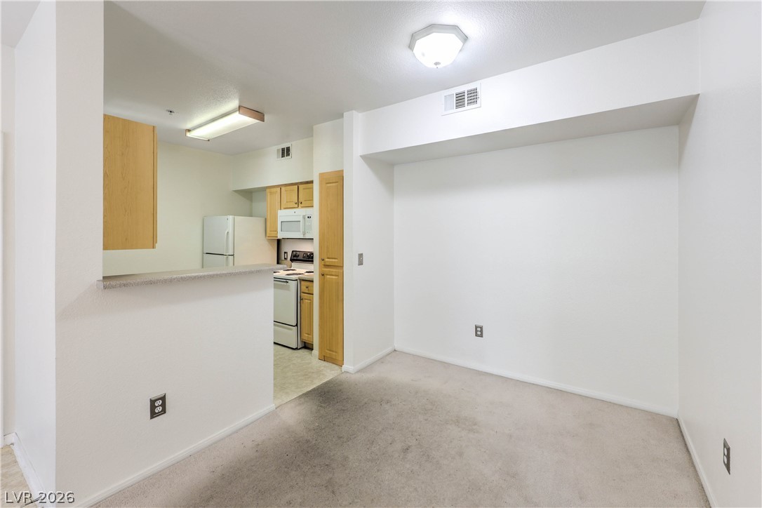 6955 North Durango Drive 2014