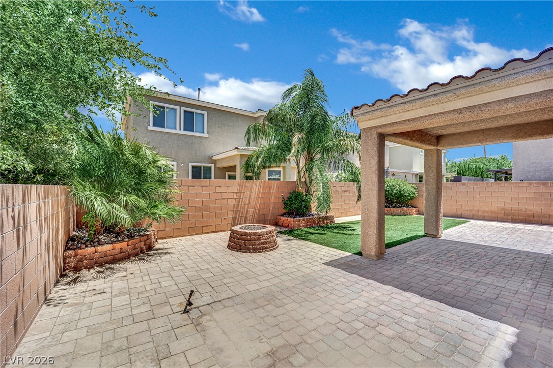 6648 Autumn Breeze Street