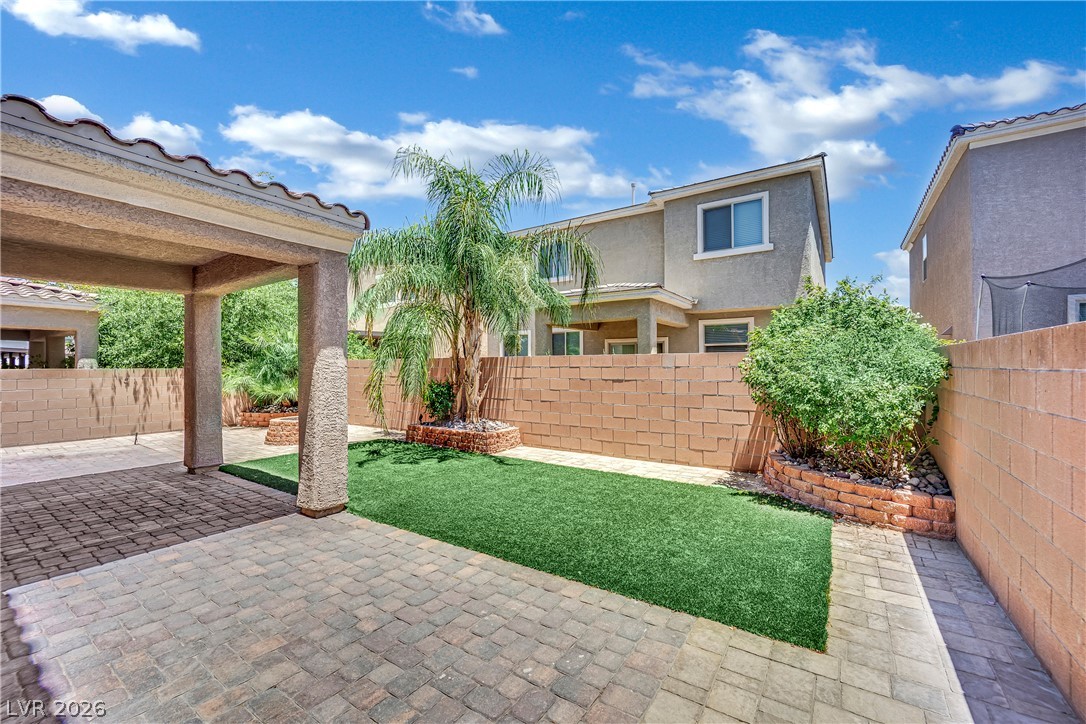 6648 Autumn Breeze Street