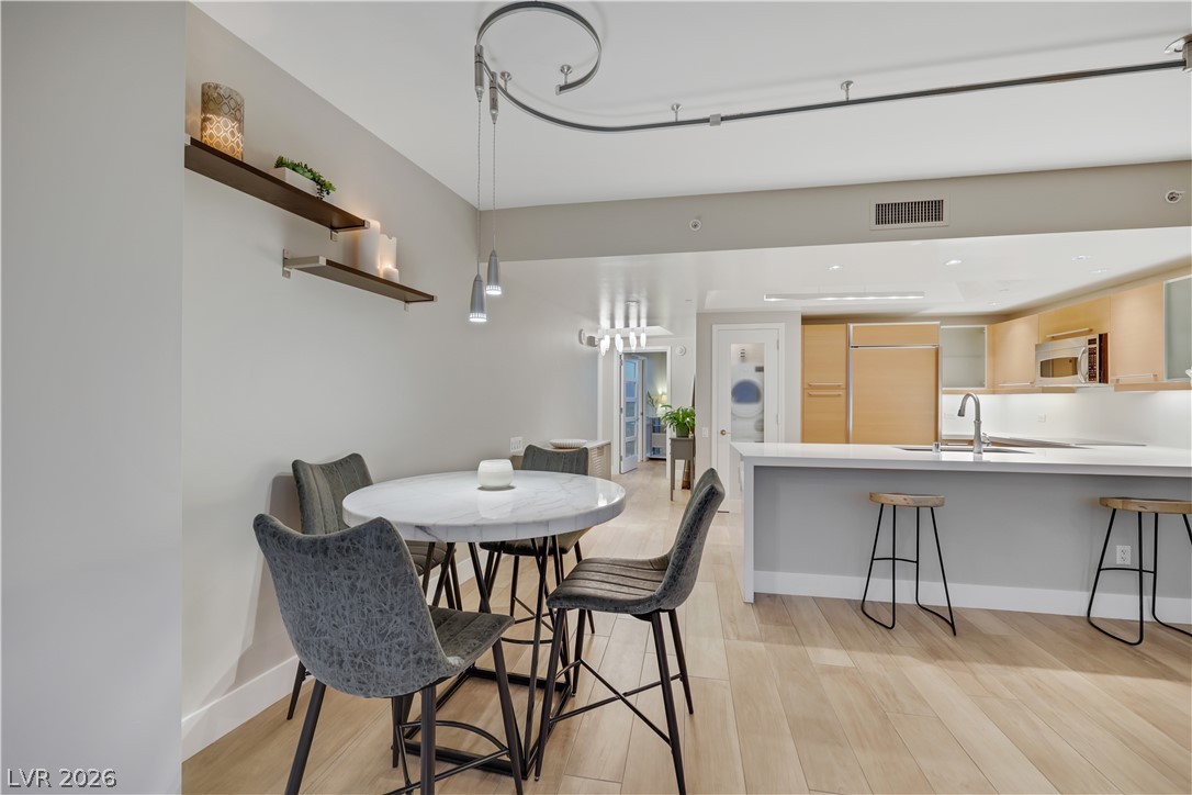322 Karen Avenue 2902