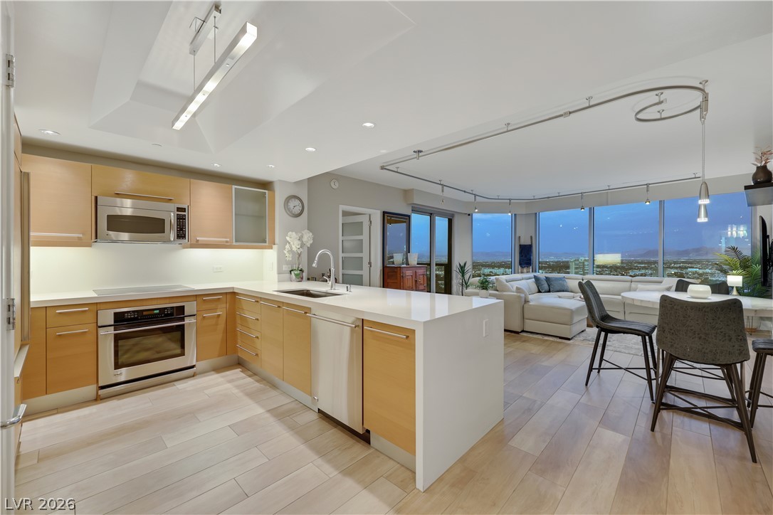 322 Karen Avenue 2902
