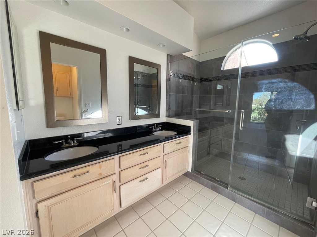 5409 La Patera Lane