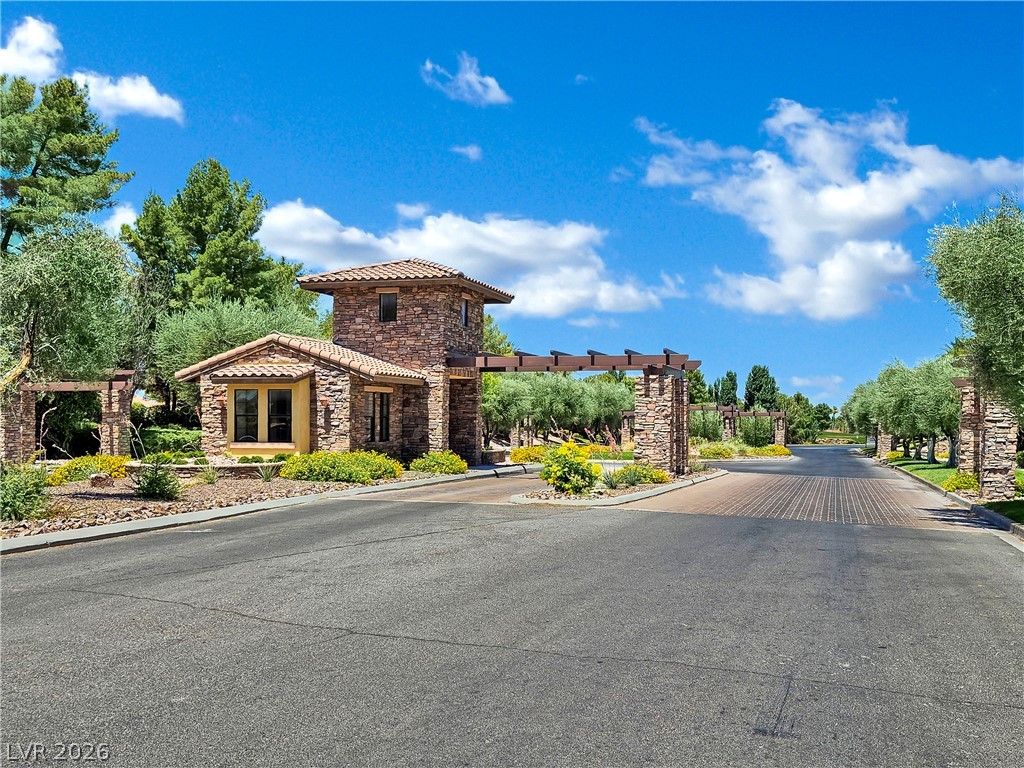 4447 Jacksboro Drive