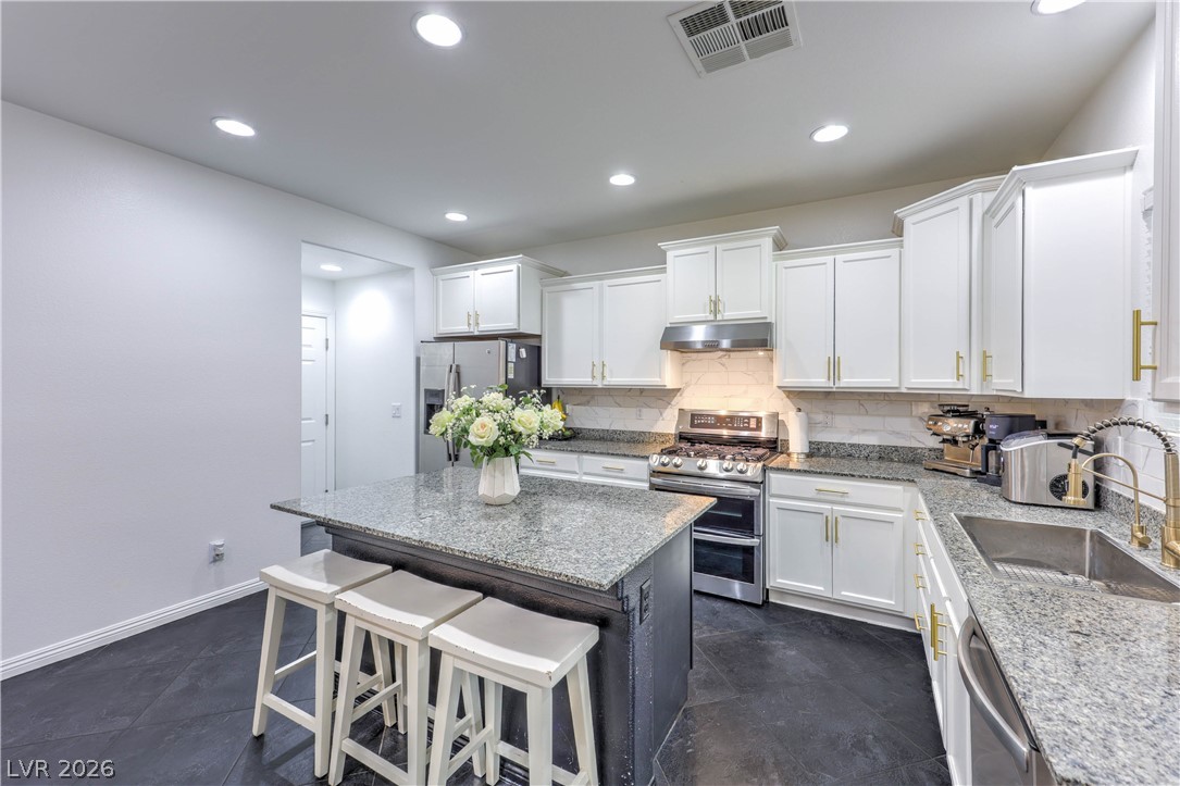 8095 Mosaic Sunrise Lane
