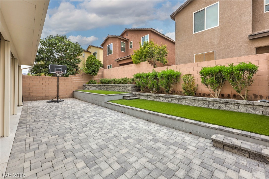 8095 Mosaic Sunrise Lane