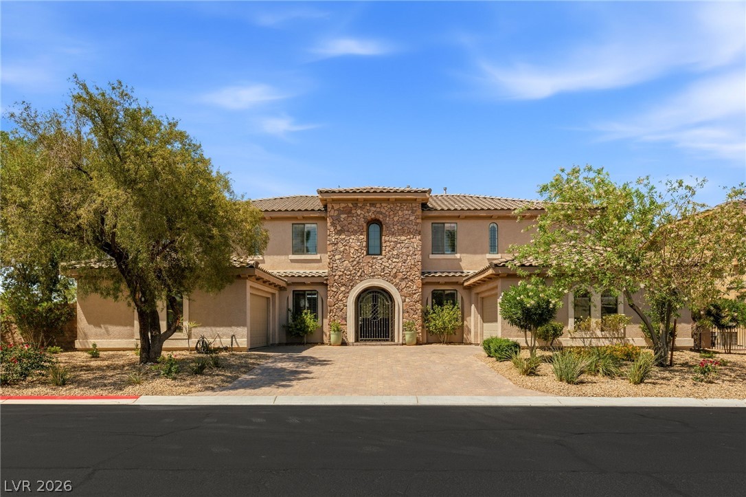 6644 Natalia Court