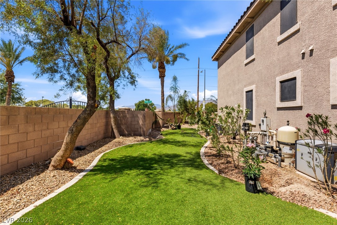 6644 Natalia Court