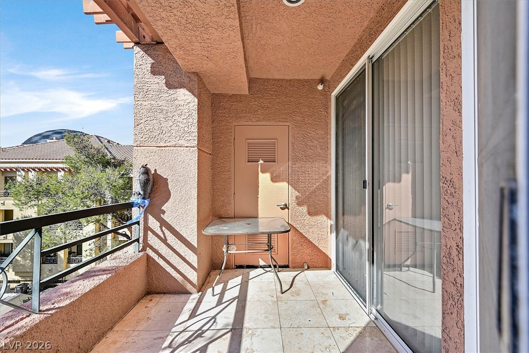 220 East Flamingo Road 305