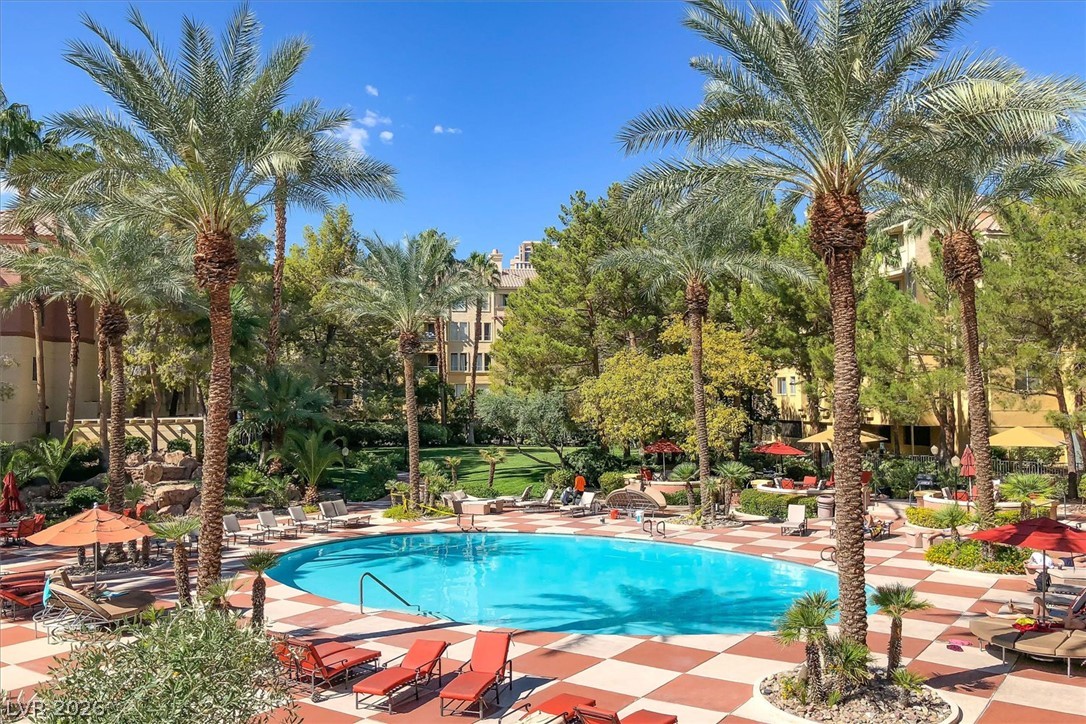 220 East Flamingo Road 305