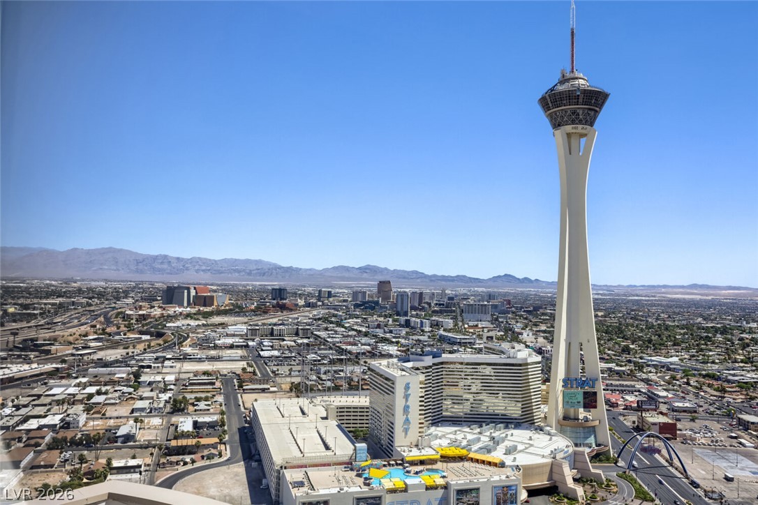 200 West Sahara Avenue 3906