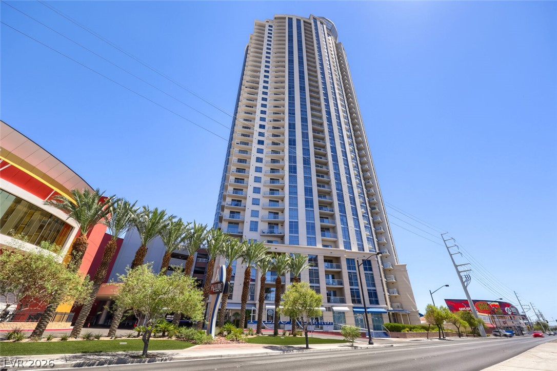 200 West Sahara Avenue 3906