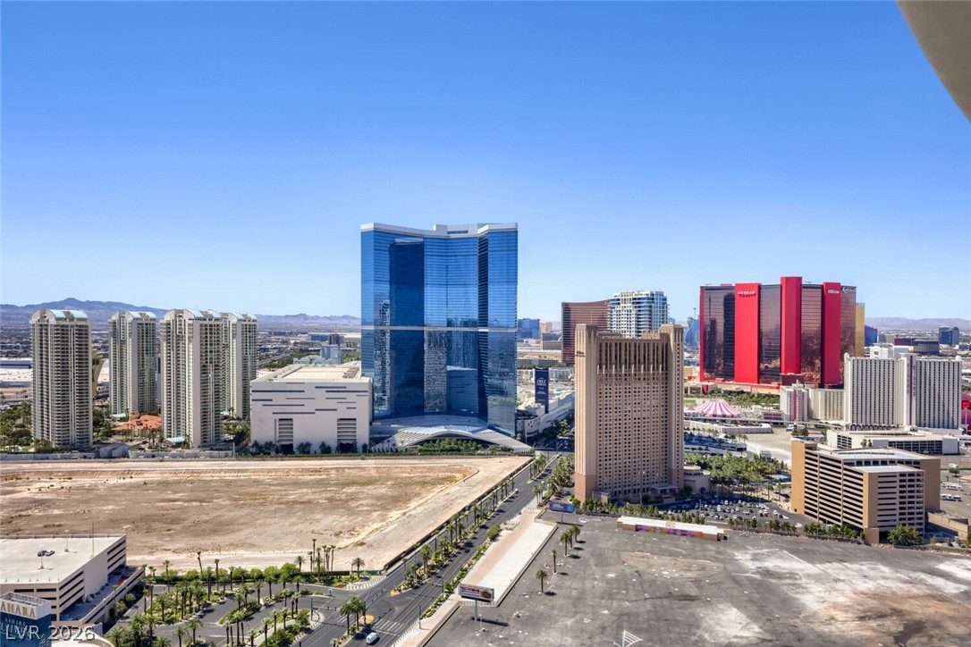 200 West Sahara Avenue 3906