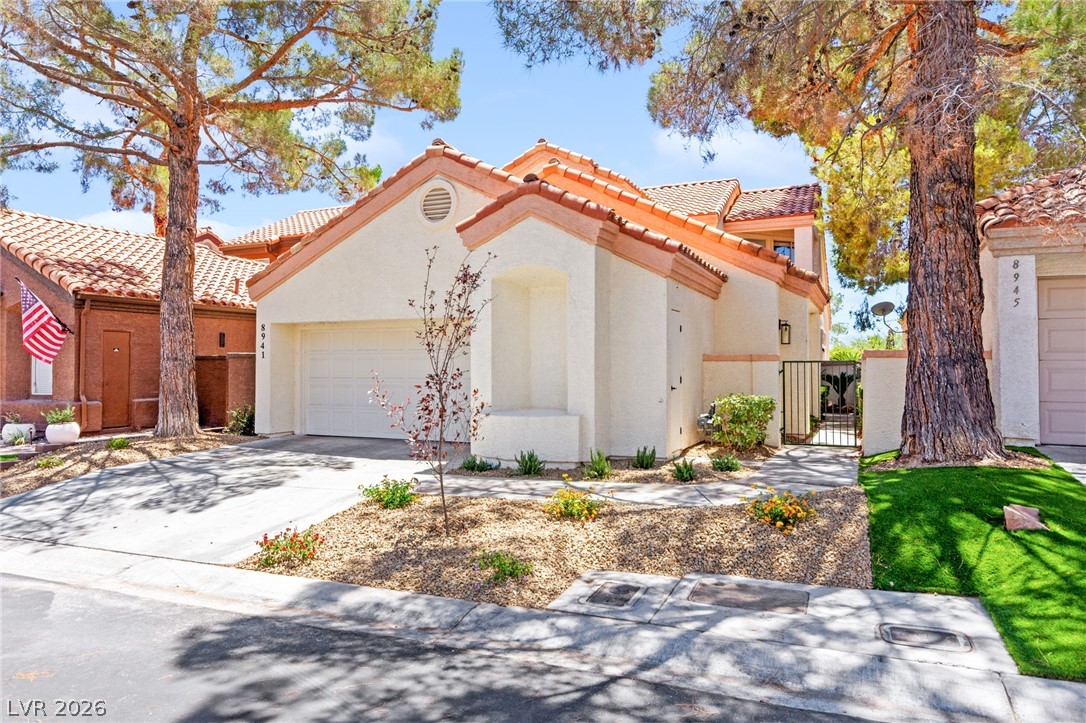 8941 Diamond Falls Drive