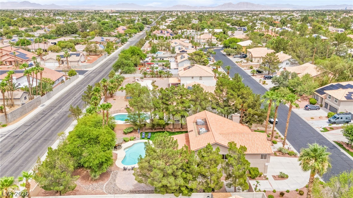 8336 Garnet Canyon Lane