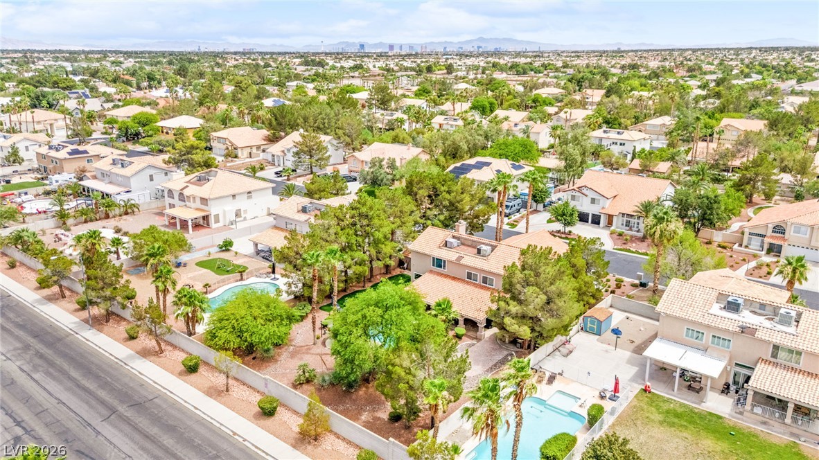 8336 Garnet Canyon Lane