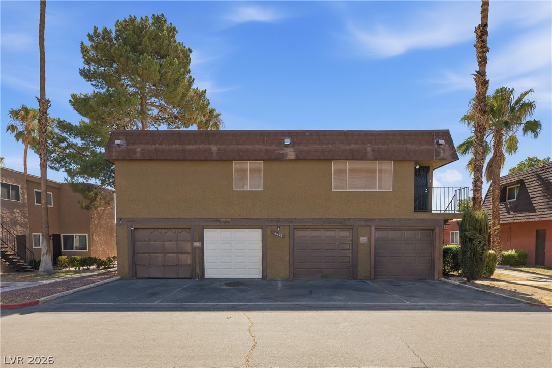4622 Grand Drive 3