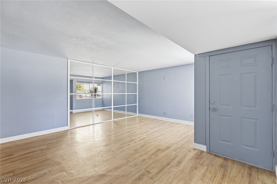 4622 Grand Drive 3