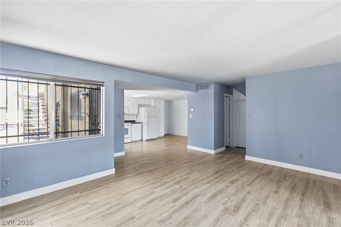 4622 Grand Drive 3
