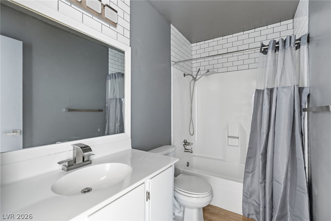 4622 Grand Drive 3