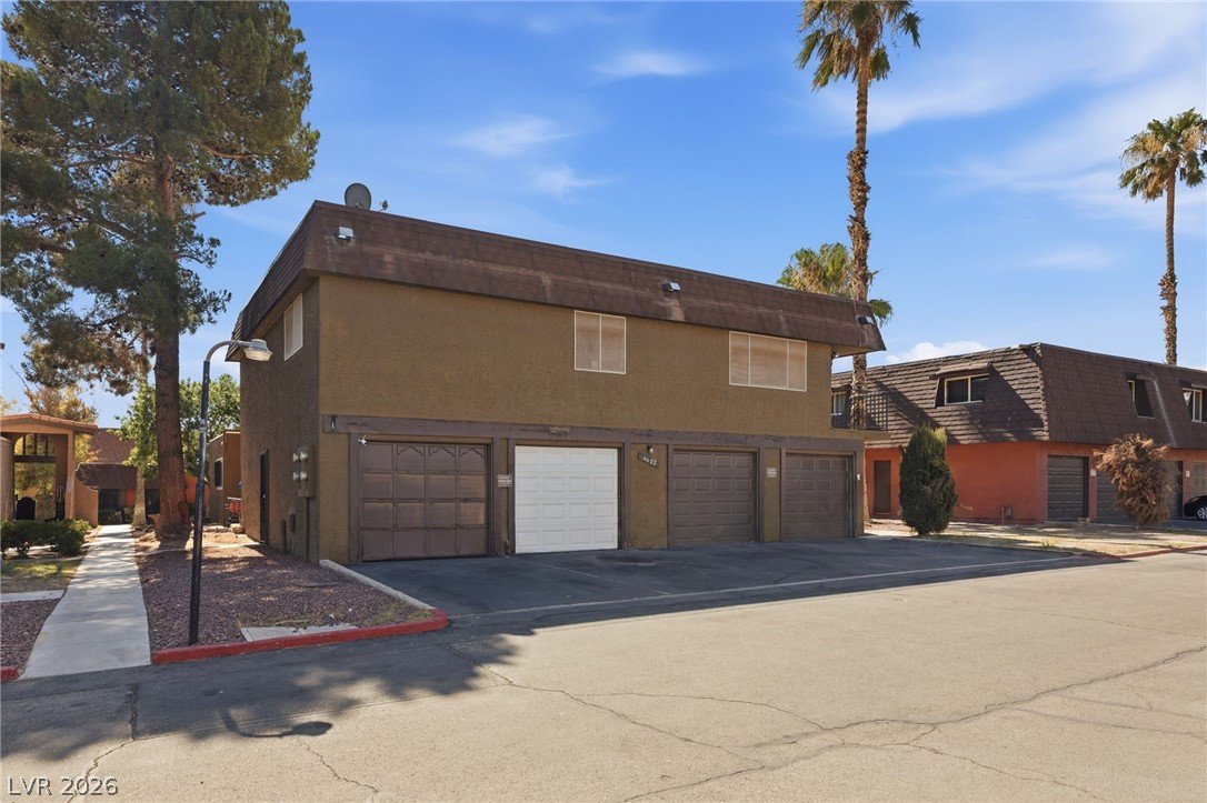 4622 Grand Drive 3