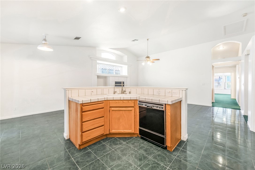 7628 Poppy Meadow Street