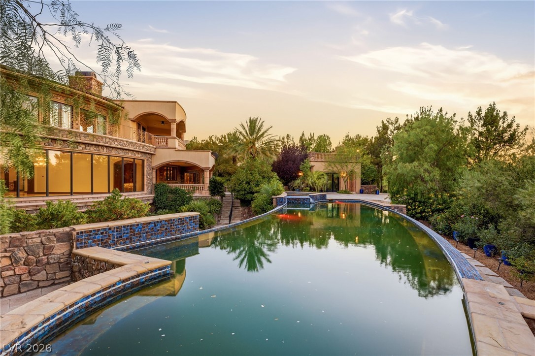 18 Olympia Hills Circle