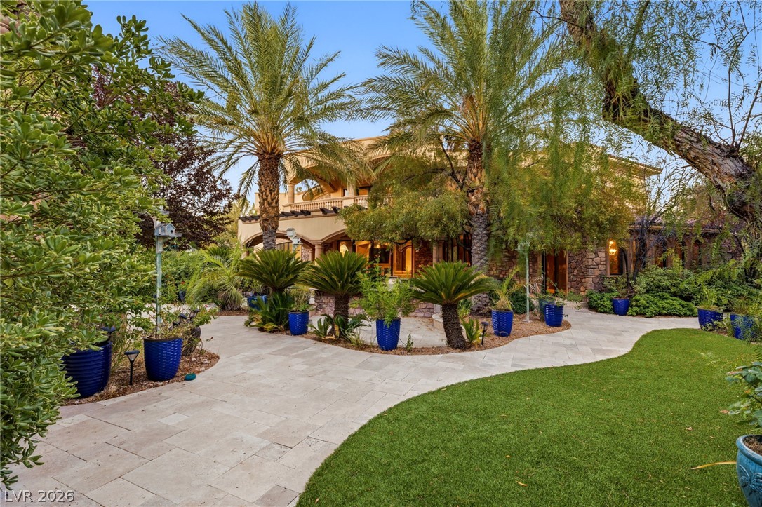 18 Olympia Hills Circle
