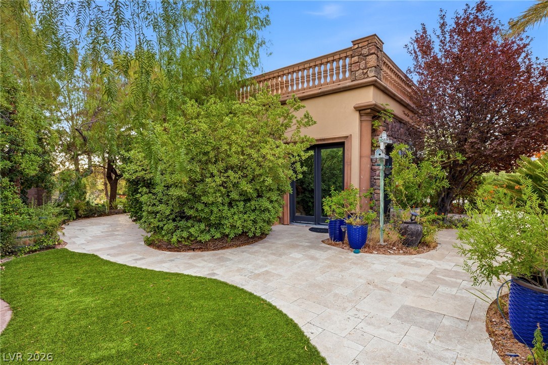 18 Olympia Hills Circle