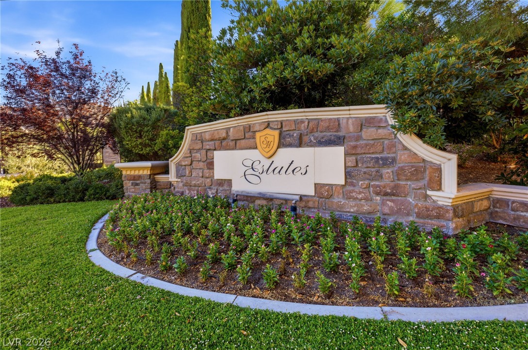 18 Olympia Hills Circle